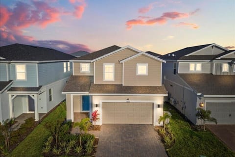 15890 Cape Coral Loop  (1).jpg