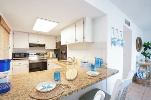 Bay View Retreat Kitchen