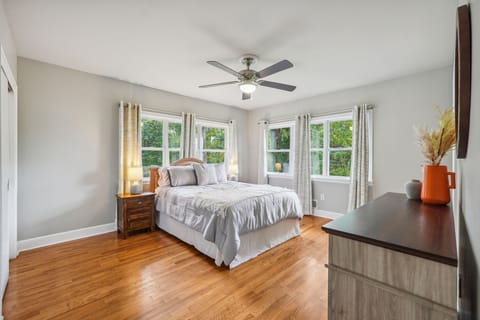 Rest easy in a queen-size bed

