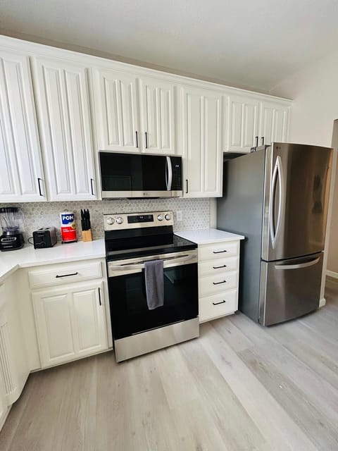 Clean lines and cozy vibes for every meal