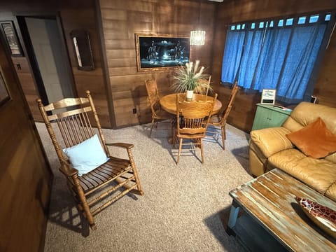 Image picker FCCB4B19 28F9 471C B010 6C1072D95881 44073 000006CA2721316B