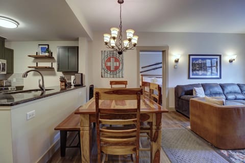 IMG_1199_200_201_202_203