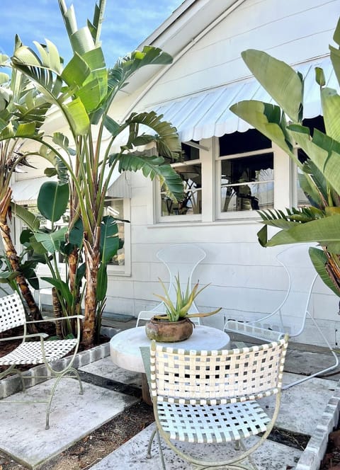 court yard sitting area