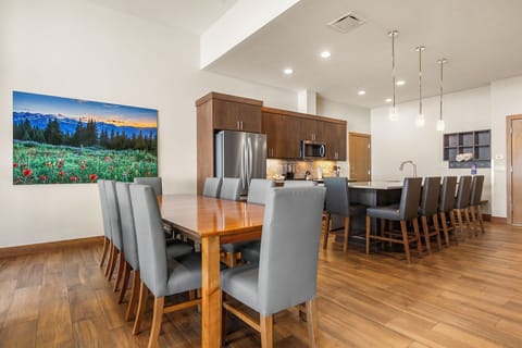 Dining Room and Kitchen
