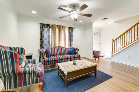 Herndon Vacation Rental | 3BR | 1.5BA | 1,224 Sq Ft | 2 Steps to Enter