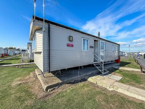 2 night stay for couples