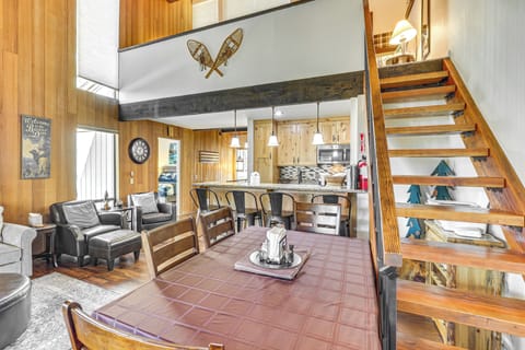 Kings Beach Vacation Rental | 3BR | 2BA | 1,728 Sq Ft | Stairs Required