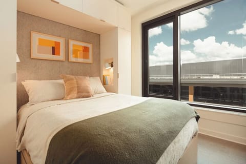 Unit with 2 Queen beds