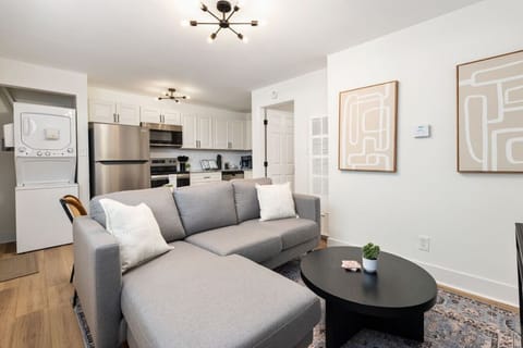 Open Liiving Room, Kitchen, Dining Area