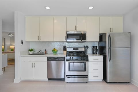 Fully equipped kitchen