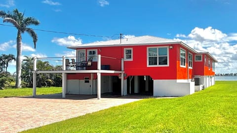 Orange Bay House