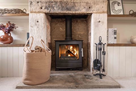 Living Room / Lounge