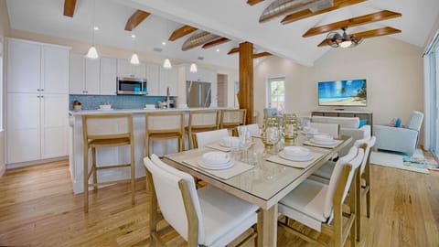 There's additional seating at the kitchen bar...