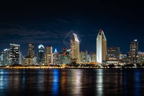 Downtown San Diego, only a 5-7 min drive away!