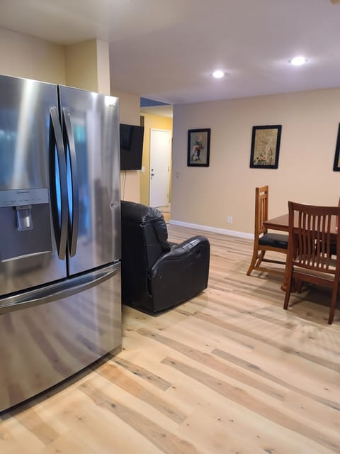 Kitchen with ice/water dispenser fridge, new floor