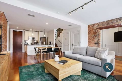 Welcome to Factors Row by Roami!