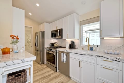 Contemporary kitchen with stainless appliances