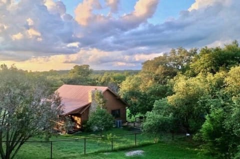 Welcome to Appaloosa Cabin!