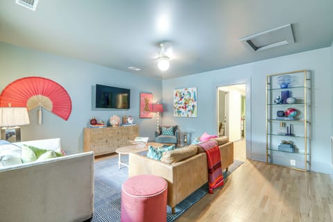 Athens Vacation Rental | 4BR | 5BA | 1,000 Sq Ft | Stairs to Enter