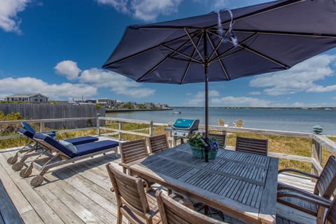 Bayfront back deck!