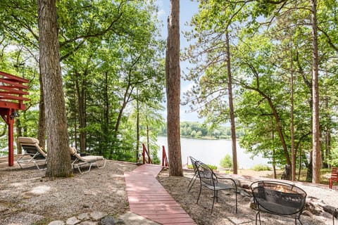 40 steps to the beach