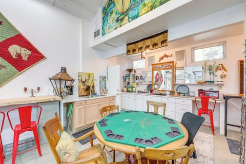 Card/Poker Table | Kitchenette | Drip Coffee Pot | French Press