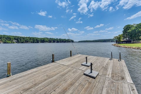 Albemarle Vacation Rental | 4BR | 3BA | 2,600 Sq Ft | 2 Steps to Enter