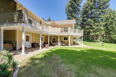 Shared Backyard | Covered Patio | Hot Tub
