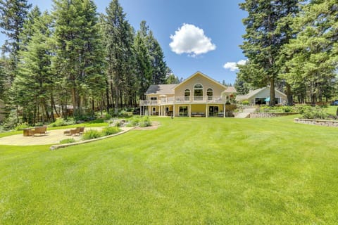 Libby Vacation Rental | 1BR | 1BA | 1,500 Sq Ft | Stairs Required