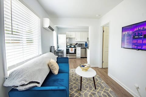 Living room view into the kitchen