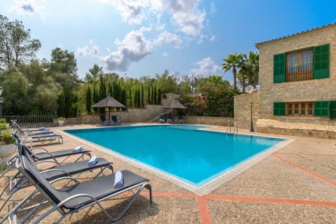 Holiday Home Swimming Pool
