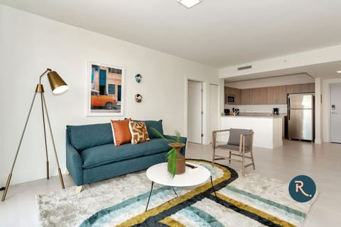 Welcome to Grove 27 by Roami!