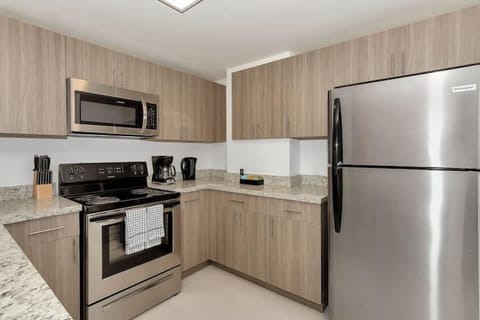 Fully-equipped kitchen