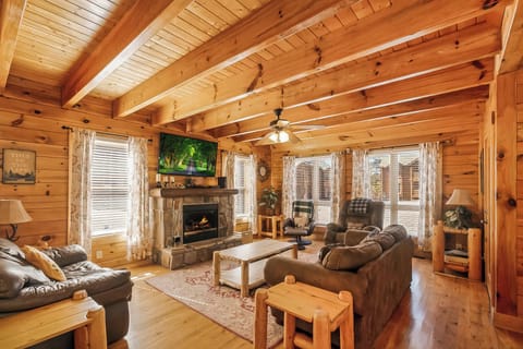 PropertyImg1