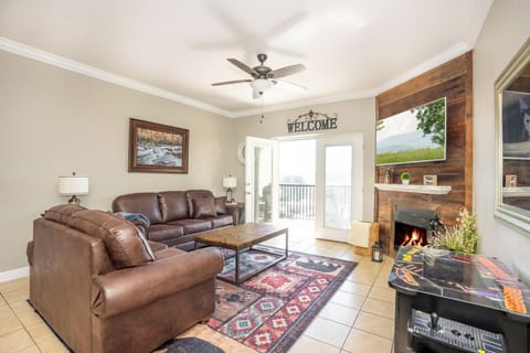 PropertyImg1