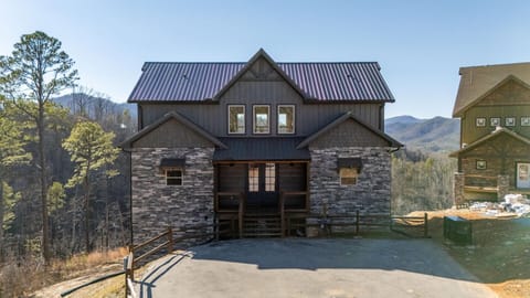 PropertyImg1
