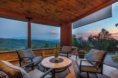 PropertyImg1