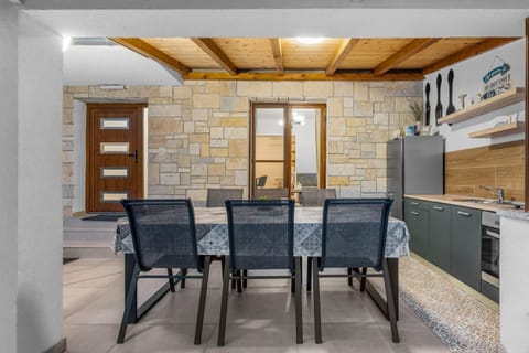 Sheltered terrace area