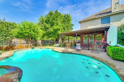 Frisco Vacation Rental | 3BR | 3BA | 2,600 Sq Ft | 4 Steps to Enter