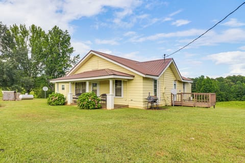Delta Vacation Rental | 2BR | 2BA | 1 Step to Enter | 2,000 Sq Ft