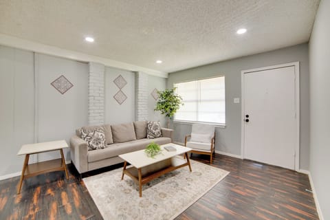 Sachse Vacation Rental | 4BR | 2BA | 1,652 Sq Ft | 1 Step to Enter