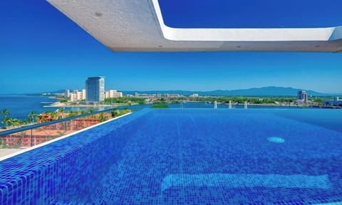 01.Pool