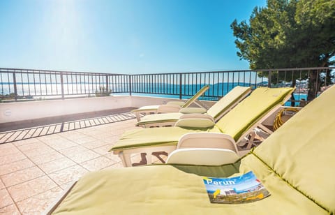 Terrace with sundecks