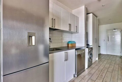 Stylish apartment with Atlantic Ocean views! (7207)