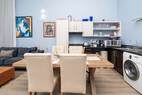 Breakers Apartment Near Hout Bay Harbour (17243)