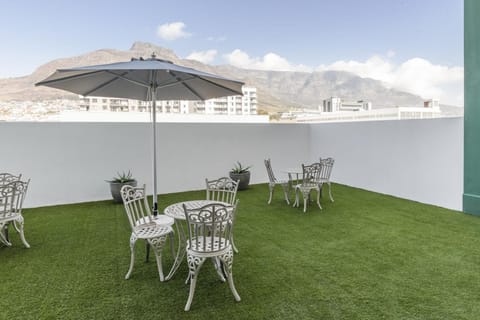 1onAlbert 1 Bedroom in Woodstock with Pool & Gym (22117)