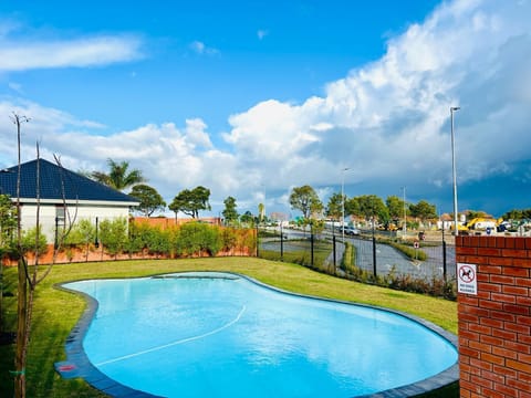 Spacious & Central George Getaway at 1 on York (28374)