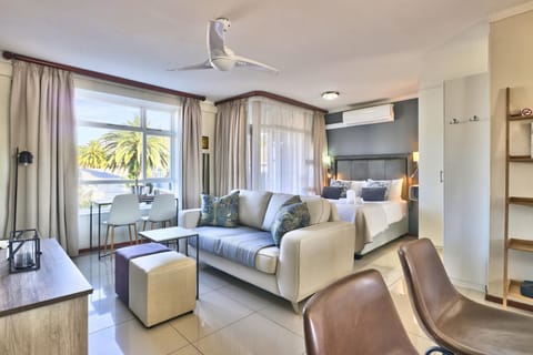 City Studio - Central & Convenient Location (28542)