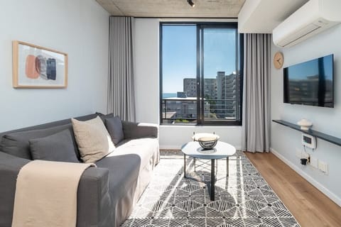Cosy Oasis in the heart of Sea Point! (6683)
