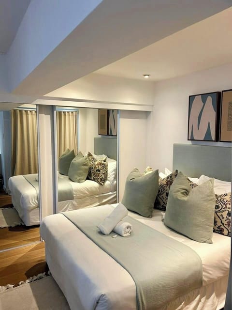 Cozy Studio Retreat with Private Patio (36928)